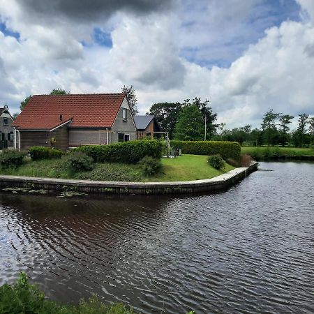 Waterhuis Friesland Oudwoude エクステリア 写真