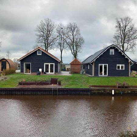 Waterhuis Friesland Oudwoude エクステリア 写真