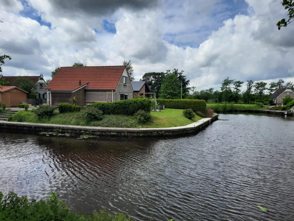 Waterhuis Friesland Oudwoude エクステリア 写真