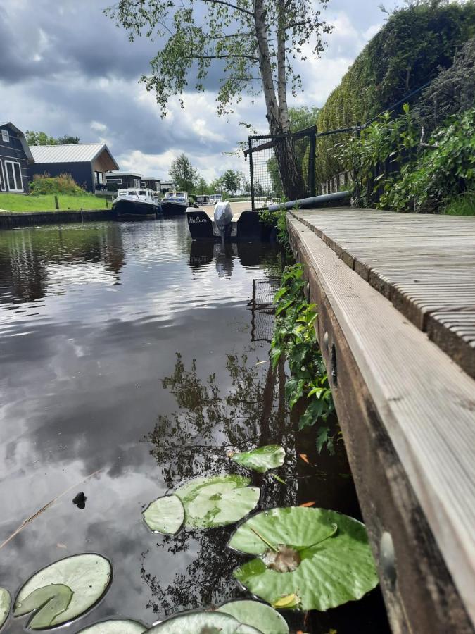 Waterhuis Friesland Oudwoude エクステリア 写真