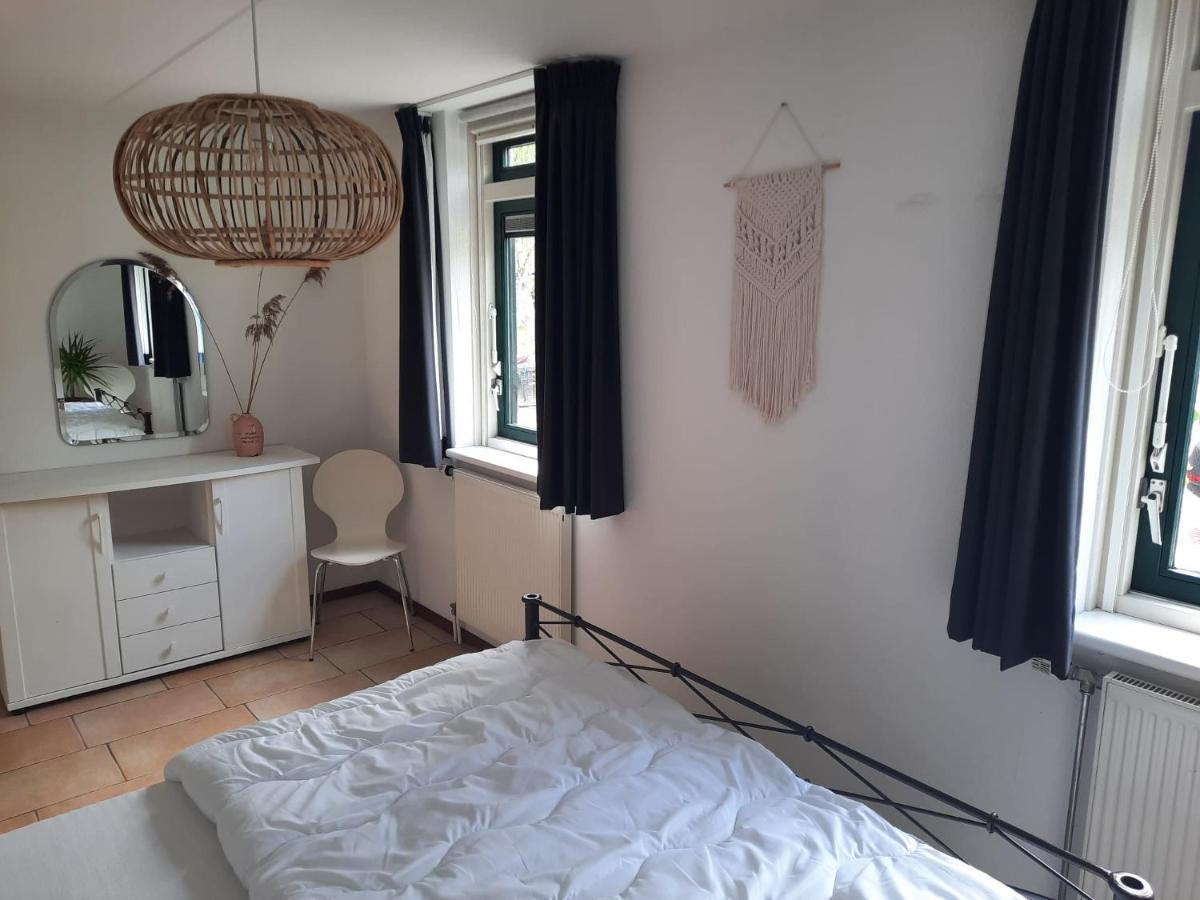 Waterhuis Friesland Oudwoude エクステリア 写真